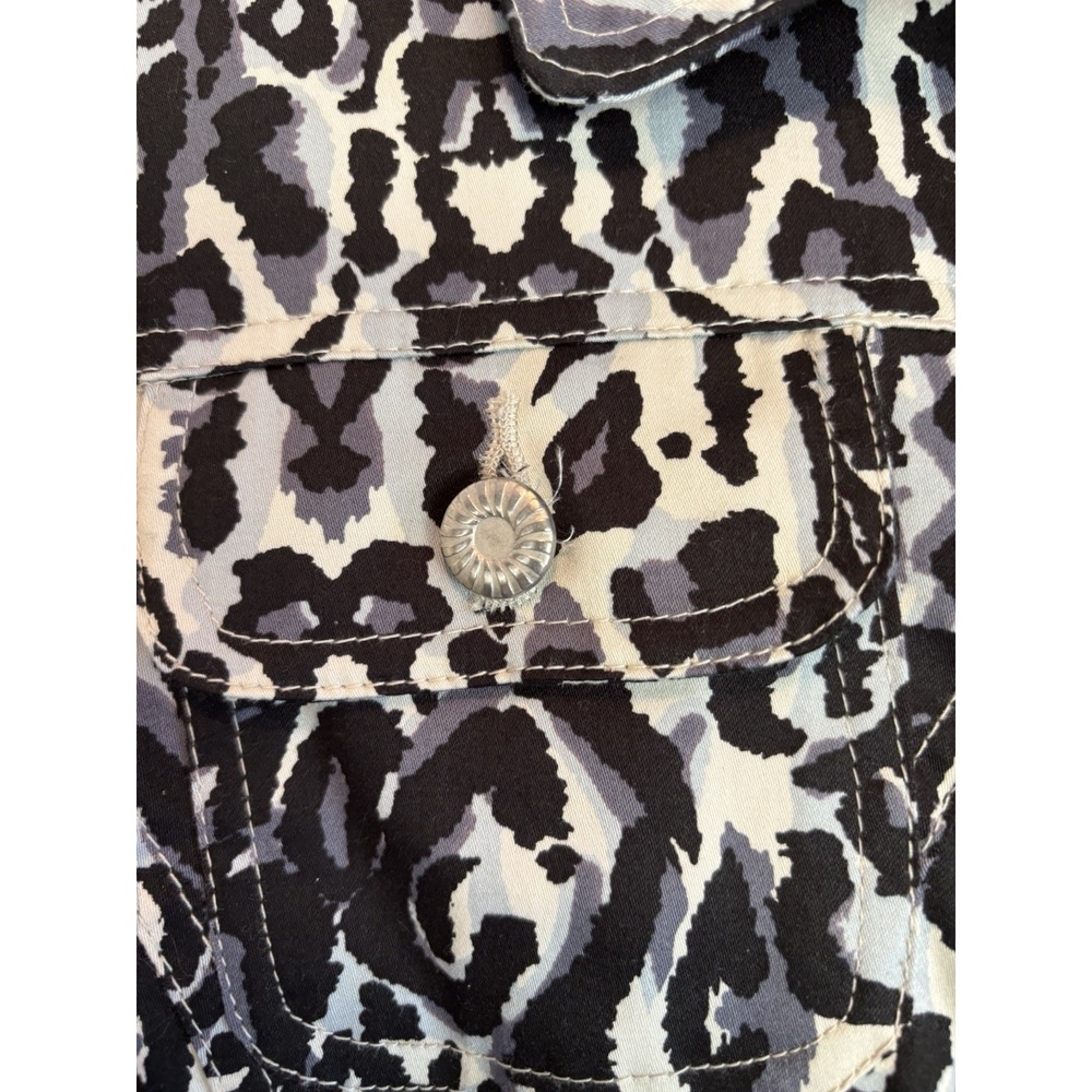Live a Little Women's M Animal Print Collared Button-Down Long Sleeve Blouse M - Picture 5 of 6